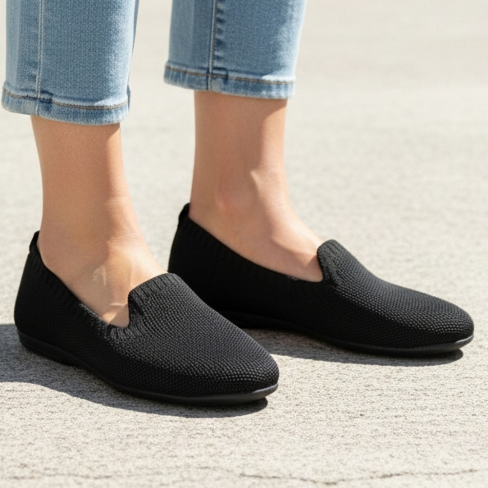Gloria Vanderbilt Black Knit Slip-On Flats